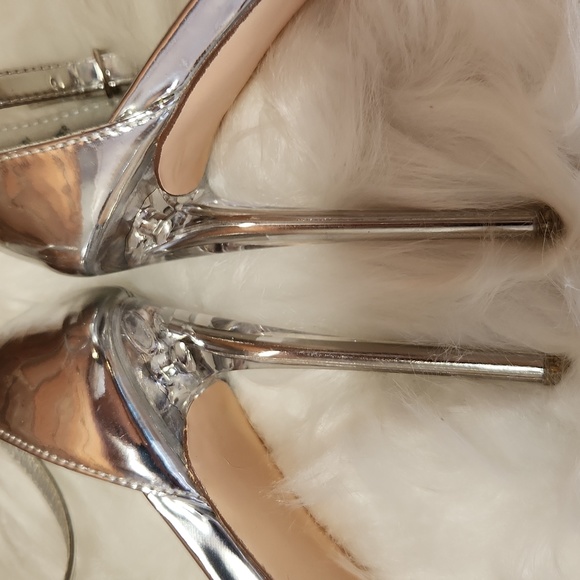 Steve Madden Crystal Embellished Heels - Picture 6 of 8